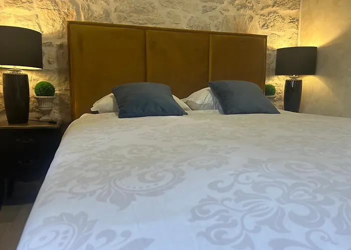 Stone House Chiara Seaview