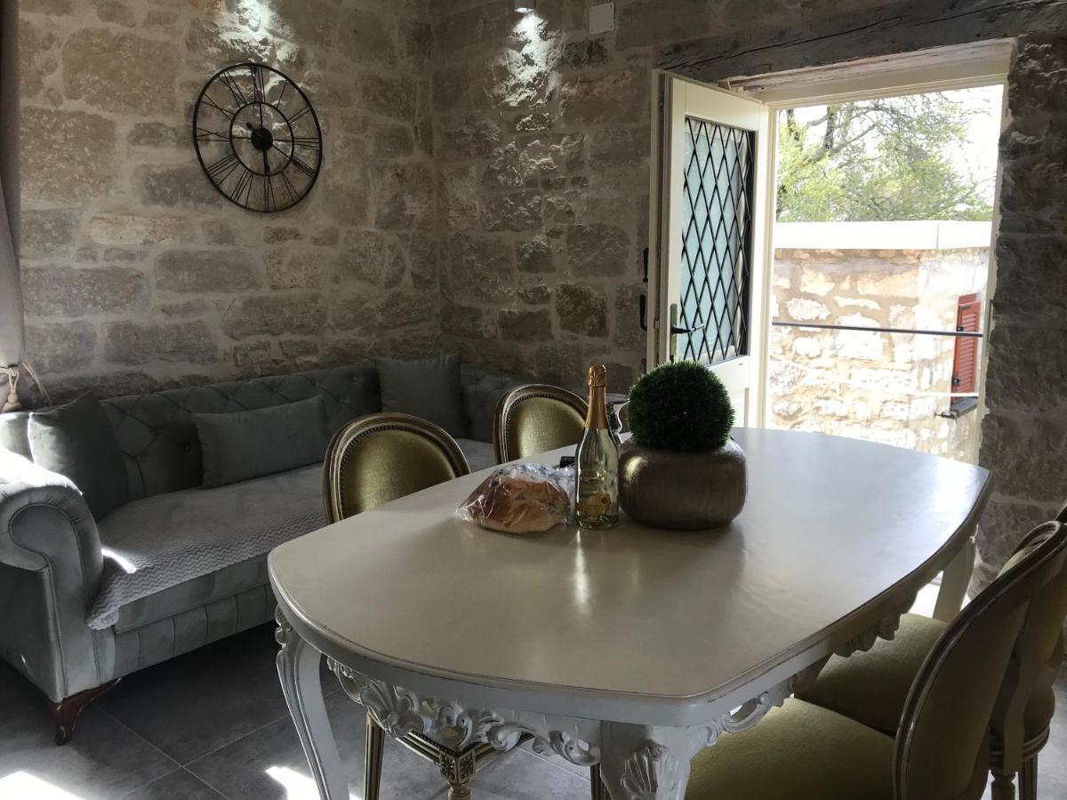 Stone House Chiara Seaview * Funtana